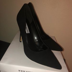 Steve Madden- Black-Suede- Stiletto